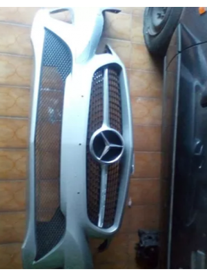 PARECHOQUE DIANTEIRO MERCEDES CLA 200 ORIGINAL COMPLETO