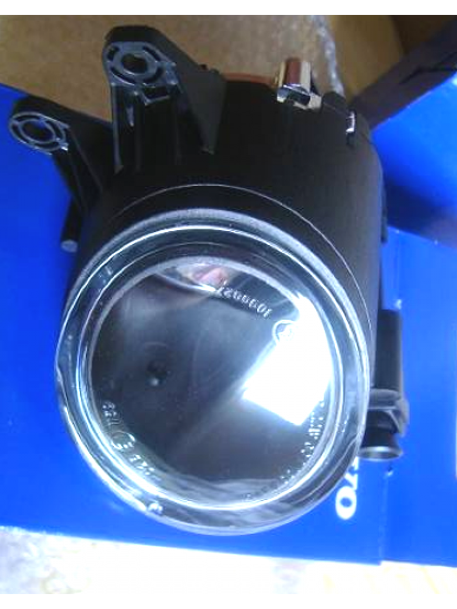 FAROL NEBLINA VOLVO C30 LE